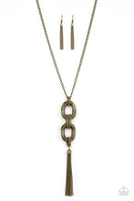 Load image into Gallery viewer, Paparazzi Jewelry &amp; Accessories - Enmeshed in Mesh - Brass Necklace. Bling By Titia Boutique