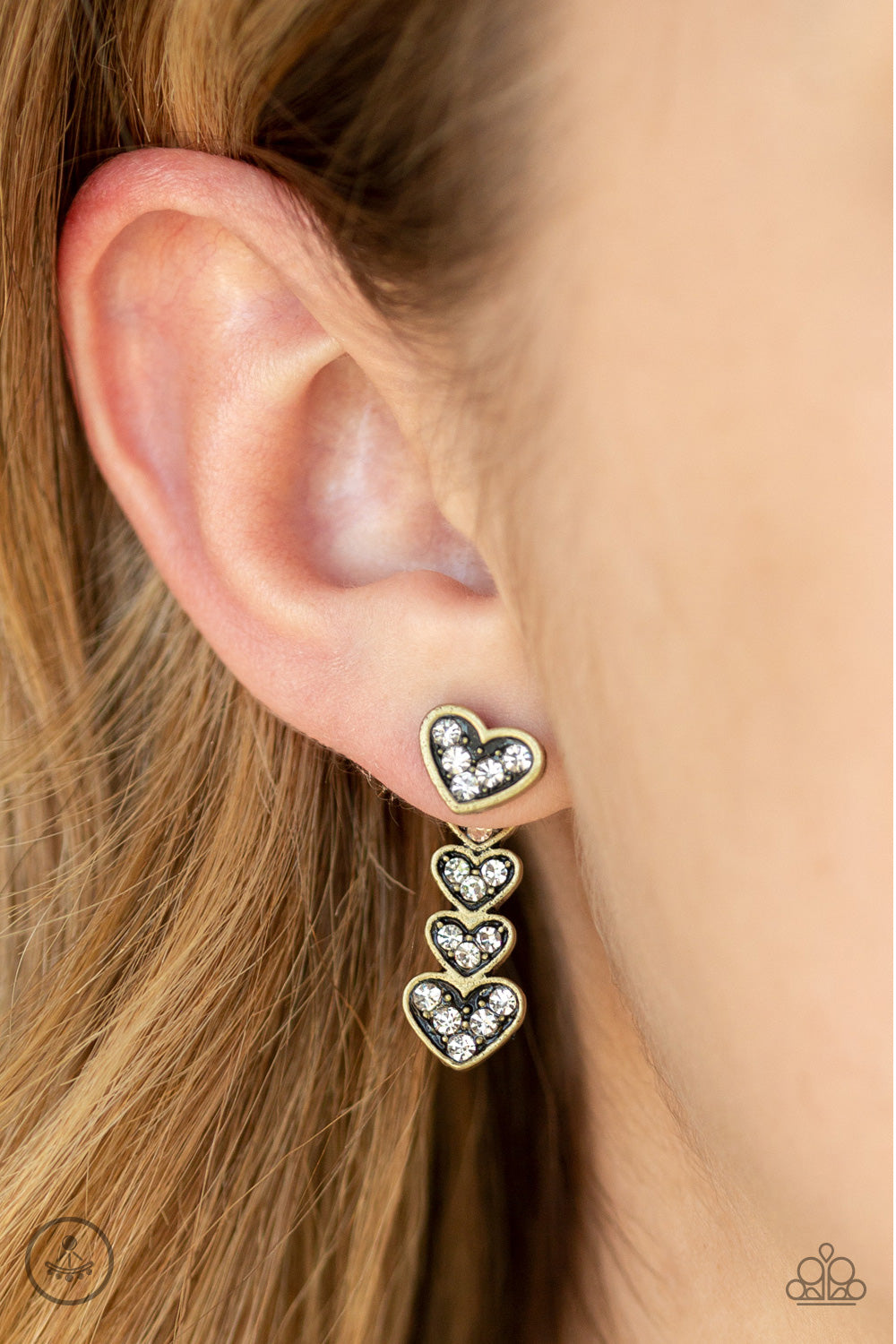Paparazzi Accessories - Heartthrob Twinkle - Brass Earrings