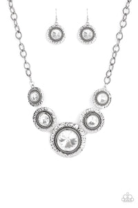 Paparazzi Jewelry & Accessories - Global Glamour - White Necklace. Bling By Titia Boutique