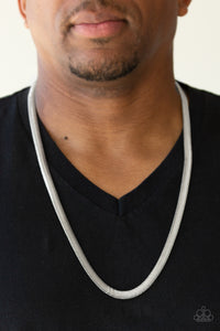 Paparazzi Jewelry & Accessories - Kingpin - Silver Necklace. Bling By Titia Boutique