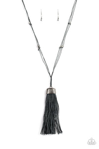Paparazzi Jewelry & Accessories - Brush It Off - Silver Necklace. Bling By Titia Boutique