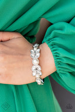 Load image into Gallery viewer, Paparazzi Jewelry &amp; Accessories - Fiercely 5th Avenune - July 2021. Bling By Titia Boutique