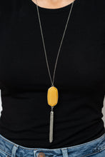 Load image into Gallery viewer, Paparazzi Jewelry &amp; Accessories - Got A Good Thing GLOWING - Yellow Necklace. Bling By Titia Boutique