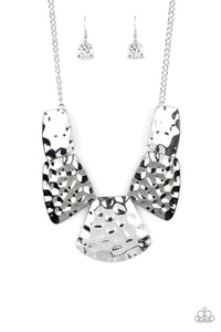 Paparazzi Jewelry & Accessories - HAUTE Plates - Silver Necklace. Bling By Titia Boutique