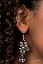 Load image into Gallery viewer, Paparazzi Jewelry &amp; Accessories - The Tommie - Signature Zi Collection. Bling By Titia Boutique