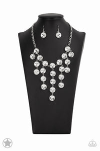 Paparazzi Jewelry & Accessories - Spotlight Stunner - Silver Necklace. Bling By Titia Boutique
